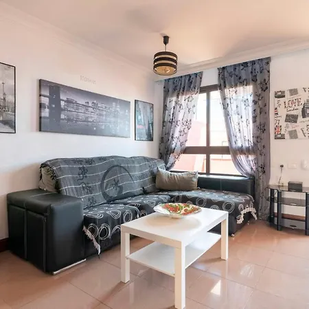 Guest house Private With Bathroom And Big Terrace Just For